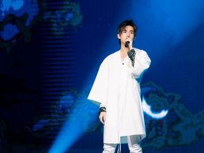 杨洋学生爆料视频大全最新,揭秘明星校园生活幕后故事